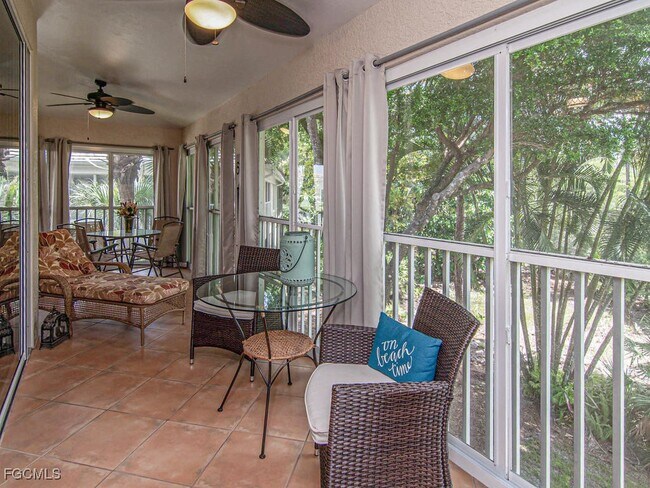 Building Photo - 945 Carrick Bend Cir