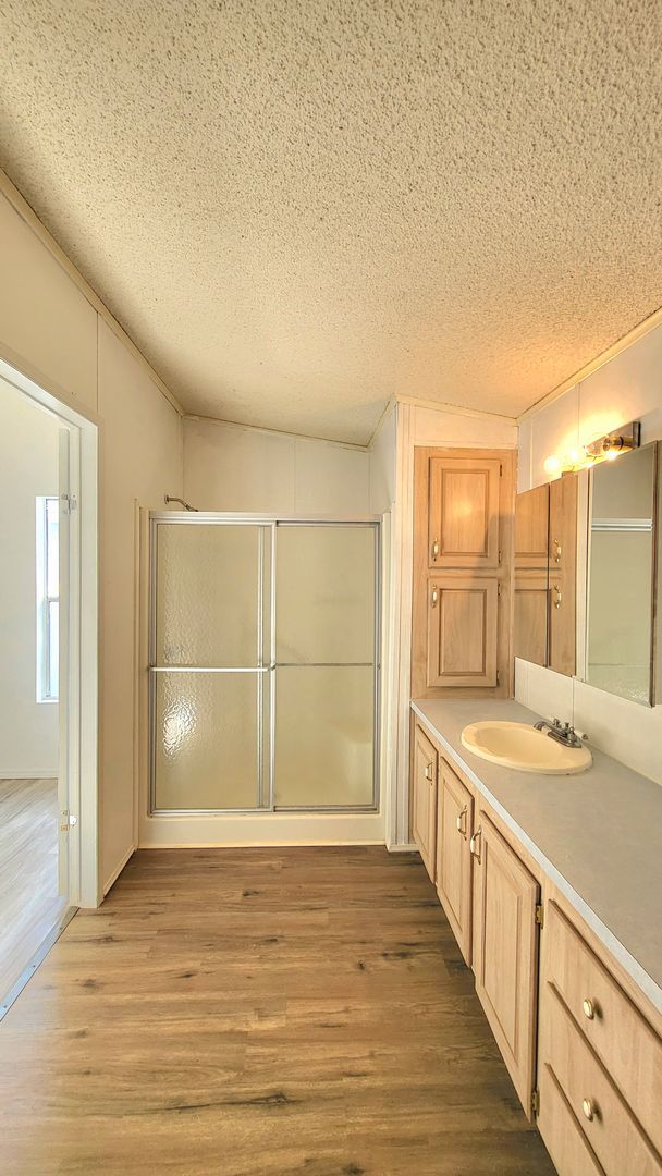 Building Photo - 521 Alaska Way