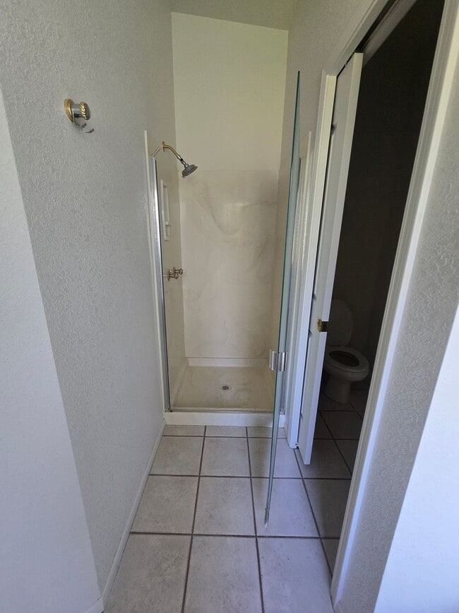 Building Photo - Unfurnished, 1-Year Long-Term Rental
