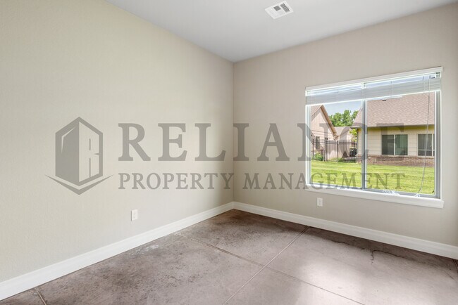 Building Photo - 13619 W Hunters View Ct