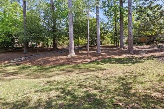 Building Photo - 1337 Grey Fox Ct NE