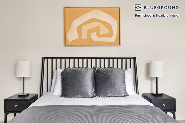 Building Photo - 541 Cutwater Ln