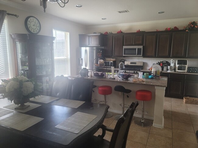 Building Photo - 19715 Lakeside Pointe Ct