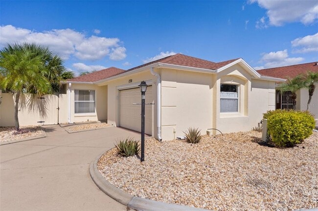 Building Photo - 1330 La Jolla Cir