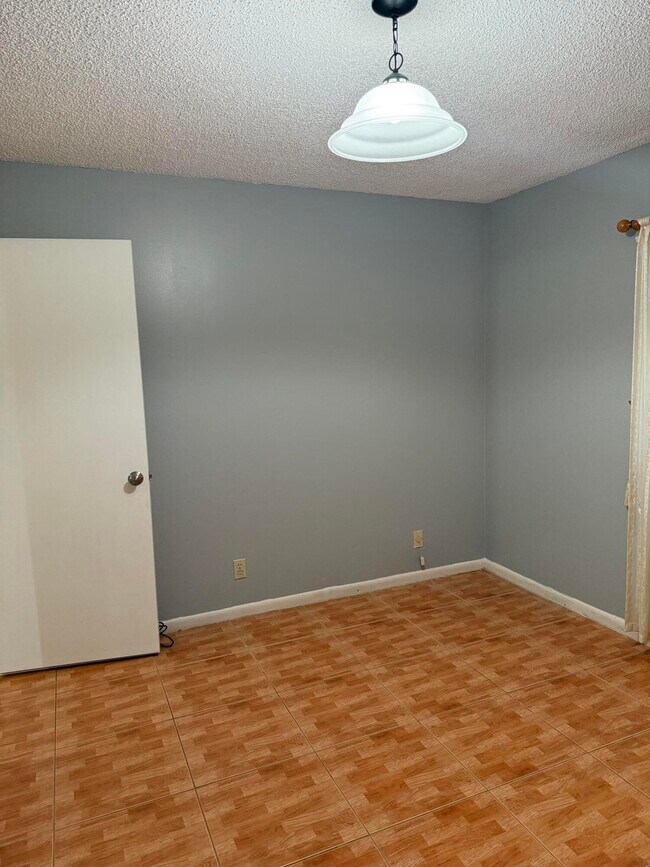 Building Photo - 4723 Sable Pine Cir