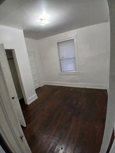 Building Photo - 3501 Albion Pl N