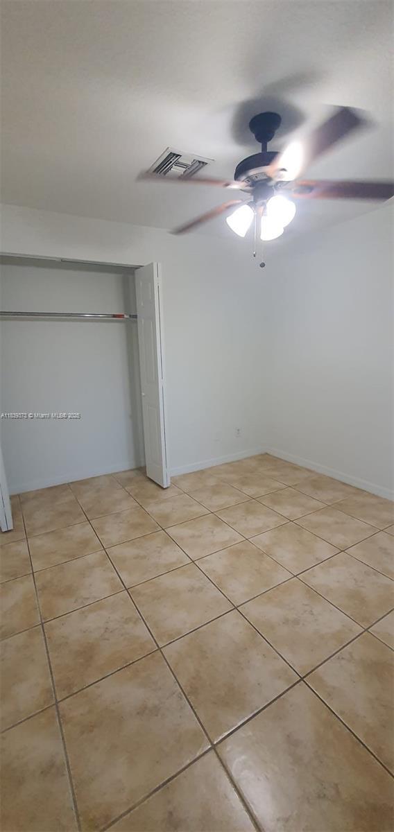 Building Photo - 403 Lovers Ave