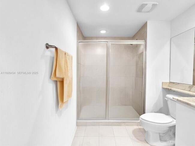 Building Photo - 18800 NE 29th Ave