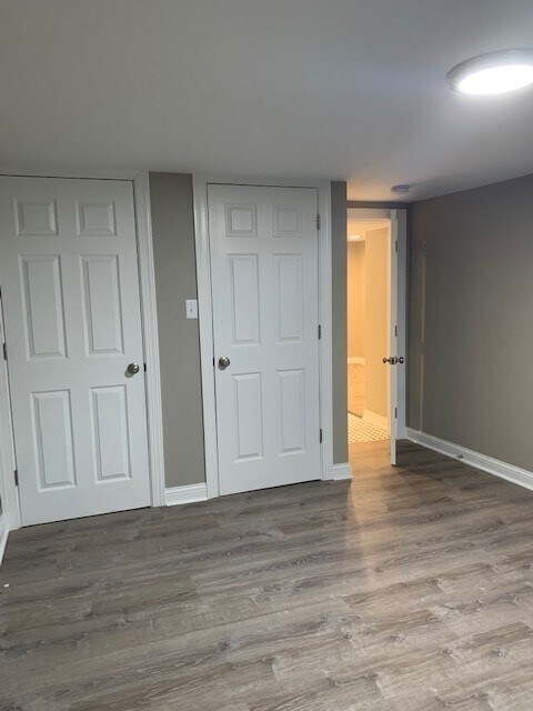 Building Photo - 819 W 43rd St