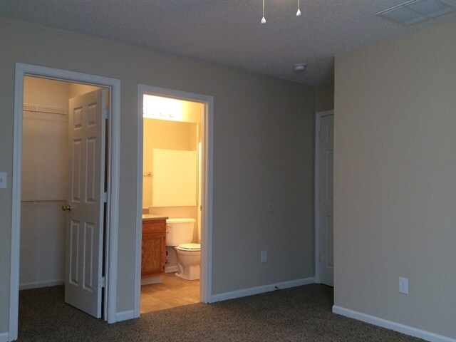 Building Photo - 15447 Wandering Way