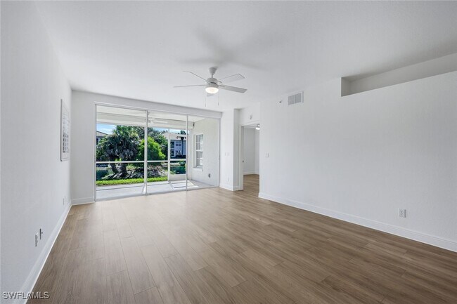 Building Photo - 6812 Satinleaf Rd S