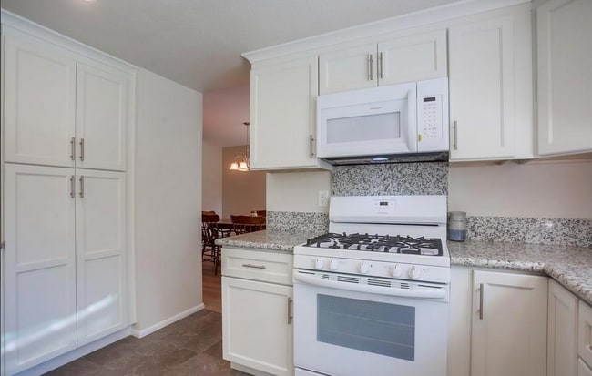 Building Photo - 2074 Caraway St