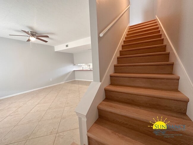 Building Photo - Charming 2 Bedroom Townhome in Fort Walton...