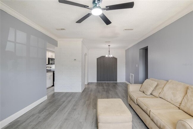 Building Photo - 8725 N 52nd St