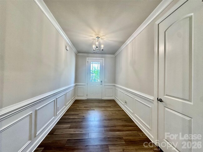 Building Photo - 9650 Liberty Hill Dr