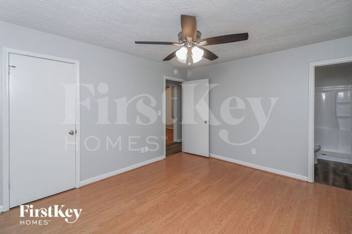 Building Photo - 2845 Tray Ct