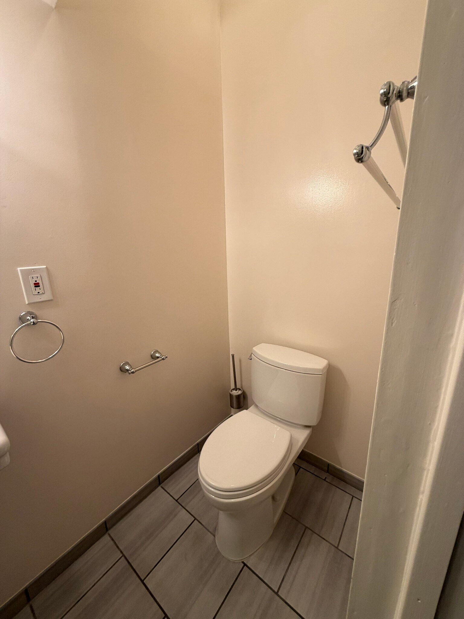 Building Photo - 3342 22nd St