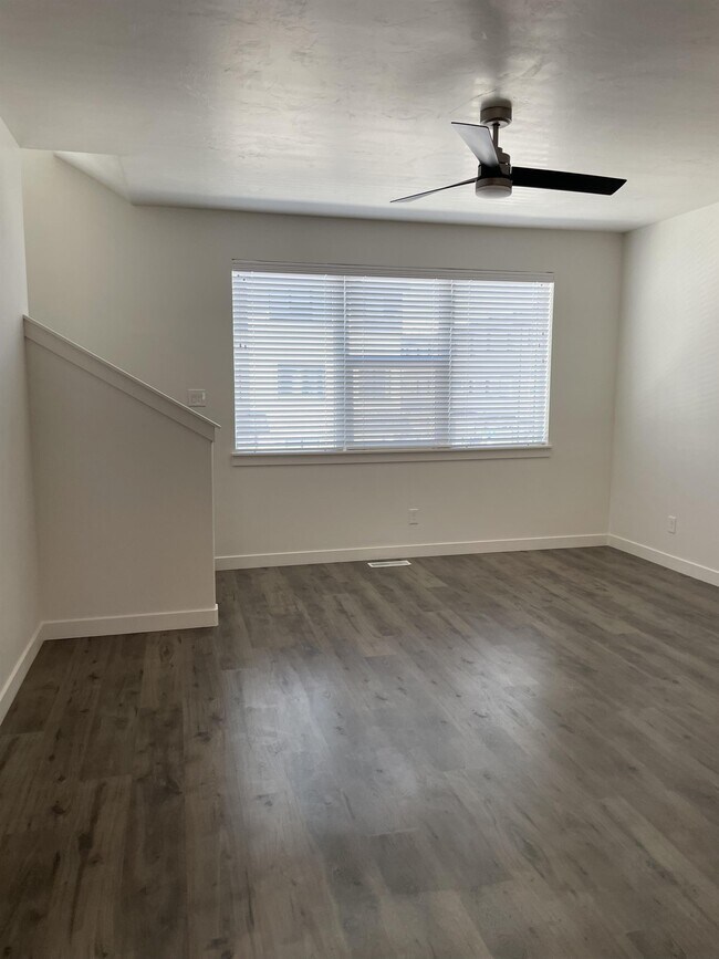 Building Photo - 517 S 1080 W