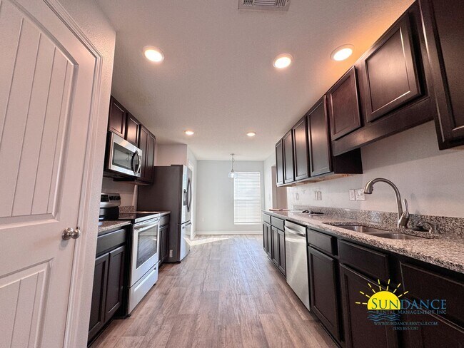 Building Photo - 842 Moorhen Wy