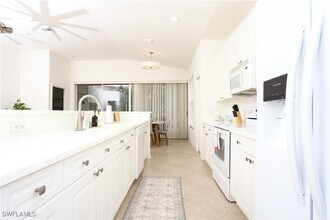 Building Photo - 1937 Crestview Way