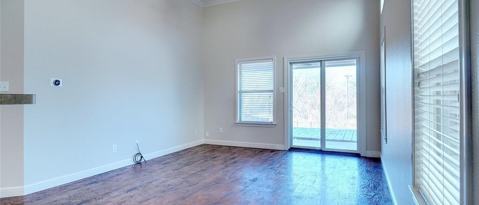 Building Photo - 160 Angus Dr