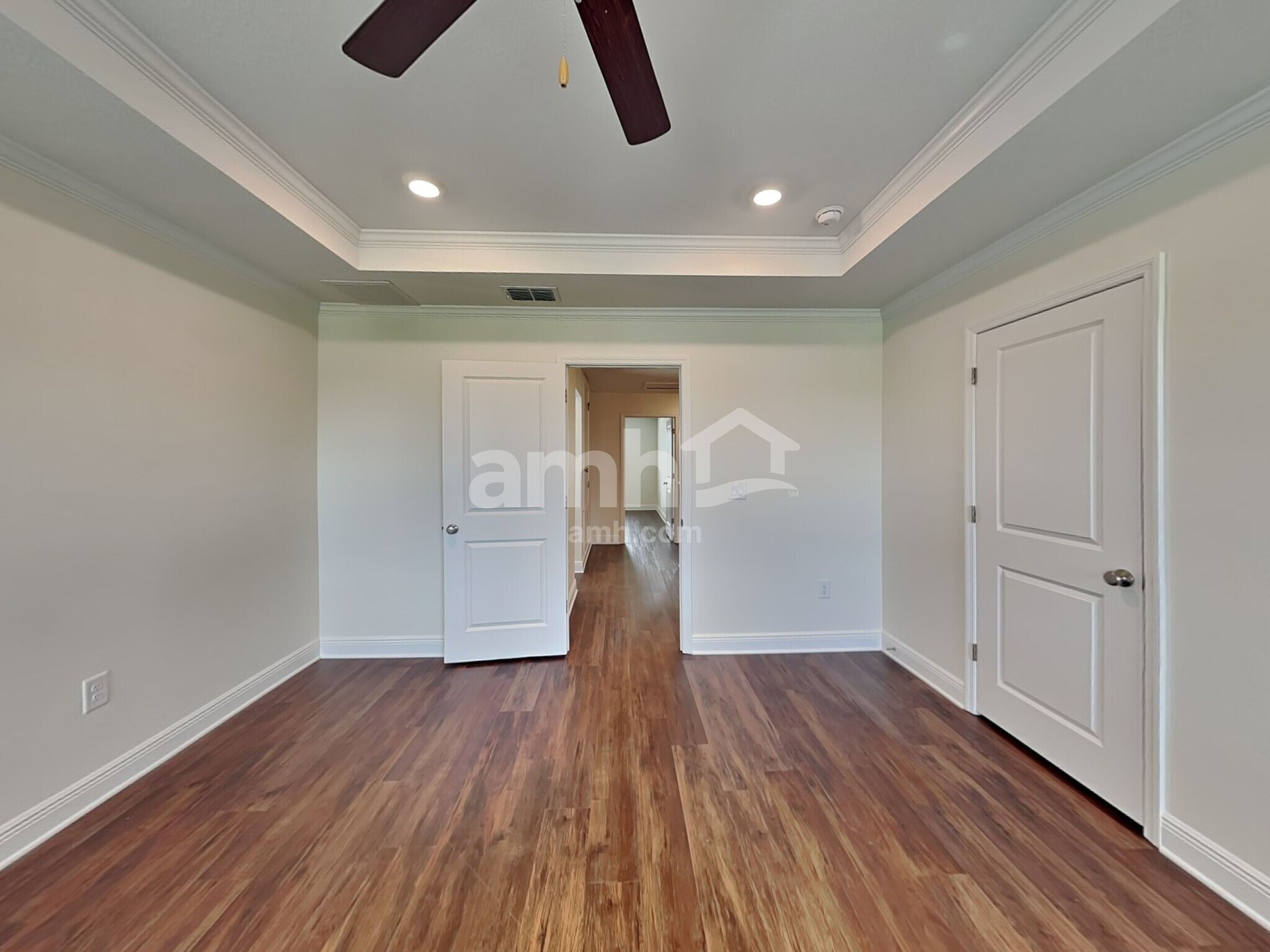 Building Photo - 14632 Cedar ml dr