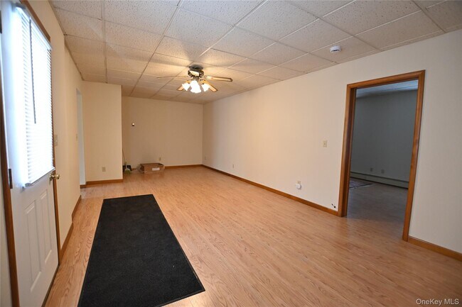 Building Photo - 1298 US-9W