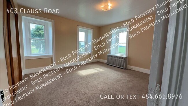 Building Photo - 403 Clauss Rd