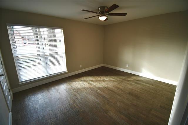 Building Photo - 213 E Scotland Dr