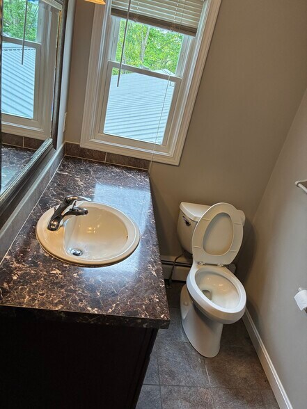 Building Photo - 12208 Shiloh Dr