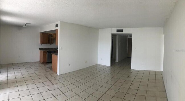 Building Photo - 4424 Castlepalm Rd