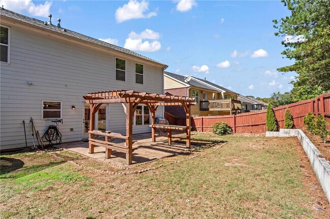 Building Photo - 2067 Peach Shoals Cir