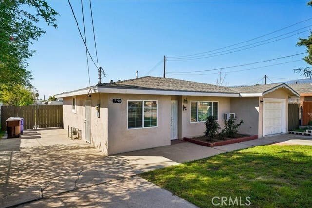 Building Photo - 7390 Valaria Dr