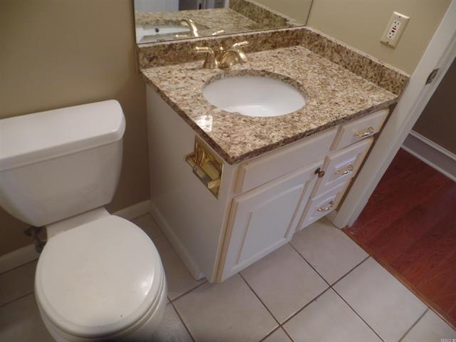 Building Photo - 107 Hillwood Dr