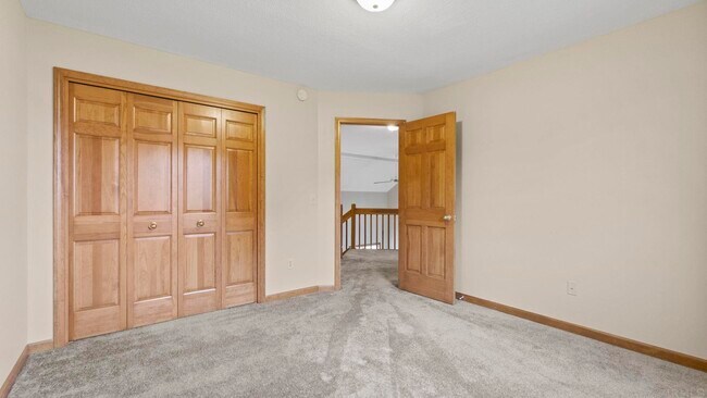 Building Photo - 811 Ivy Creek Cove