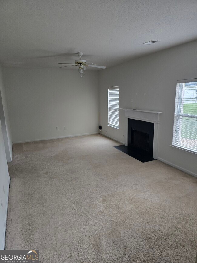Building Photo - 612 Pipkin Dr