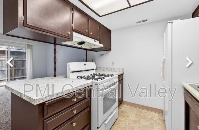 Building Photo - 3102 W Swain Rd