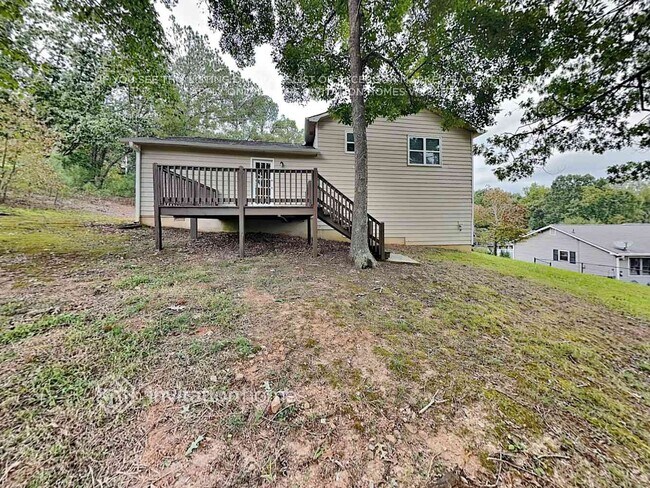 Building Photo - 767 Brooks St