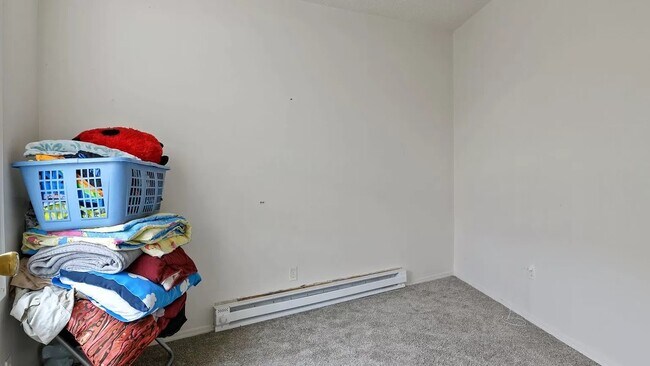 Building Photo - 860 North 200 East, Unit Basement