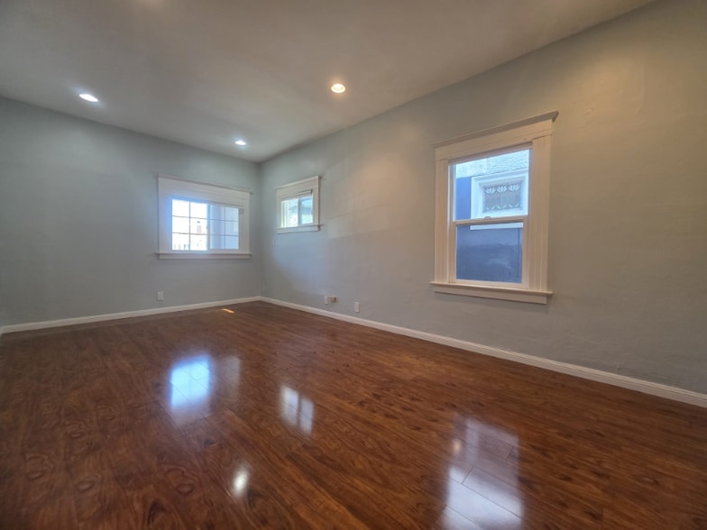 Building Photo - 1xxx 9th St