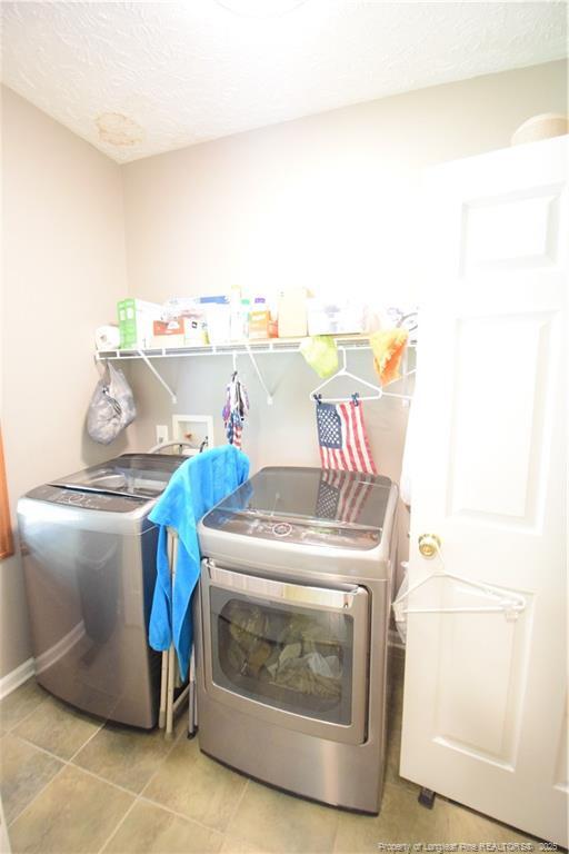 Building Photo - 187 Lakewind Ct