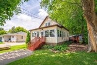 Building Photo - 1606 Steensland Dr