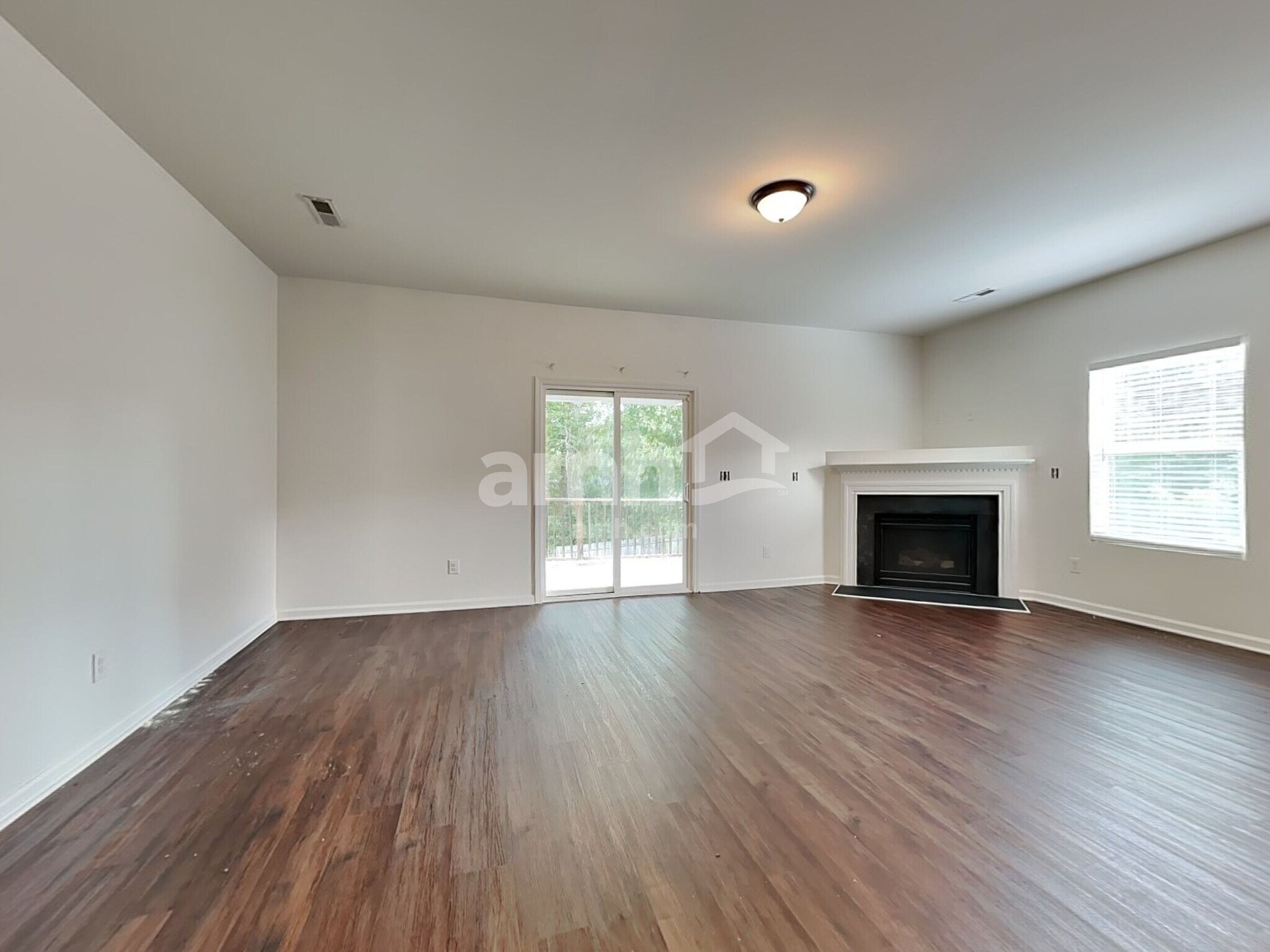 Building Photo - 1300 Montreux Ct