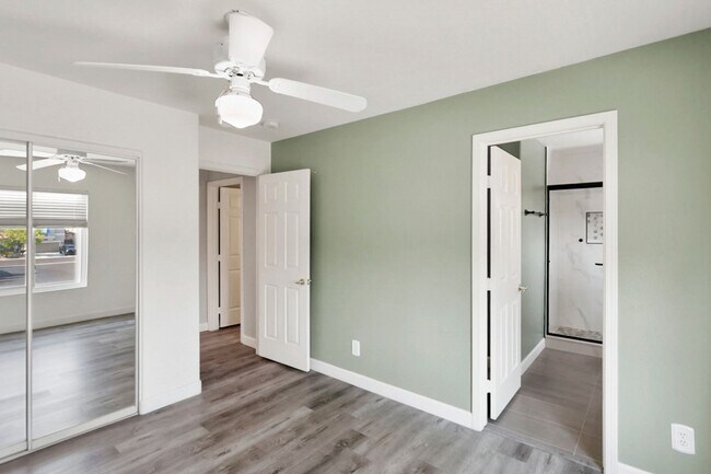 Building Photo - West Vegas Pool Home With First Floor Bed ...