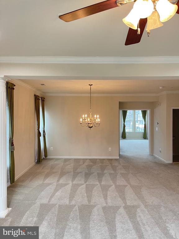 Building Photo - 7287 Elkridge Crossing Way