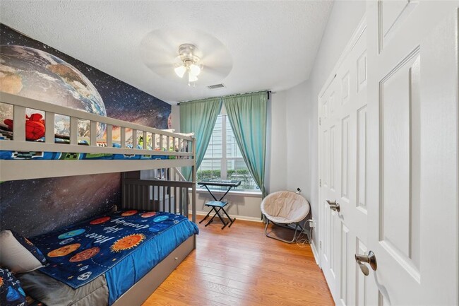 Building Photo - 64 S Piper Trace