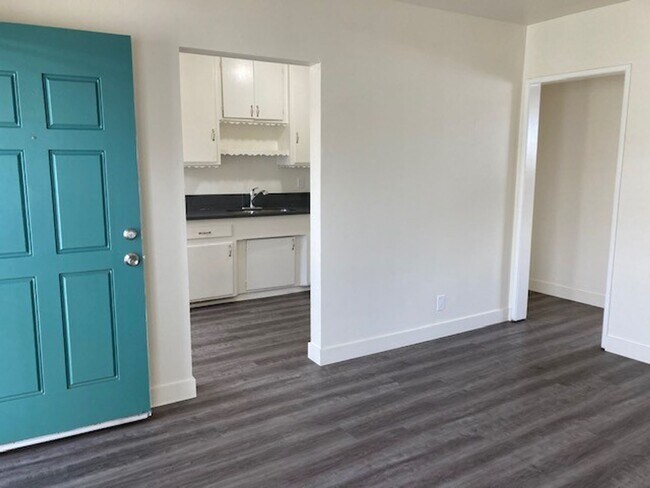 Interior Photo - APT 118TH  PLACE