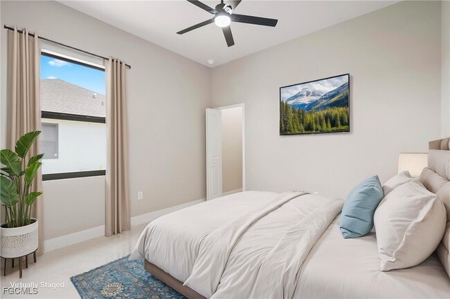 Building Photo - 2606 25th St SW