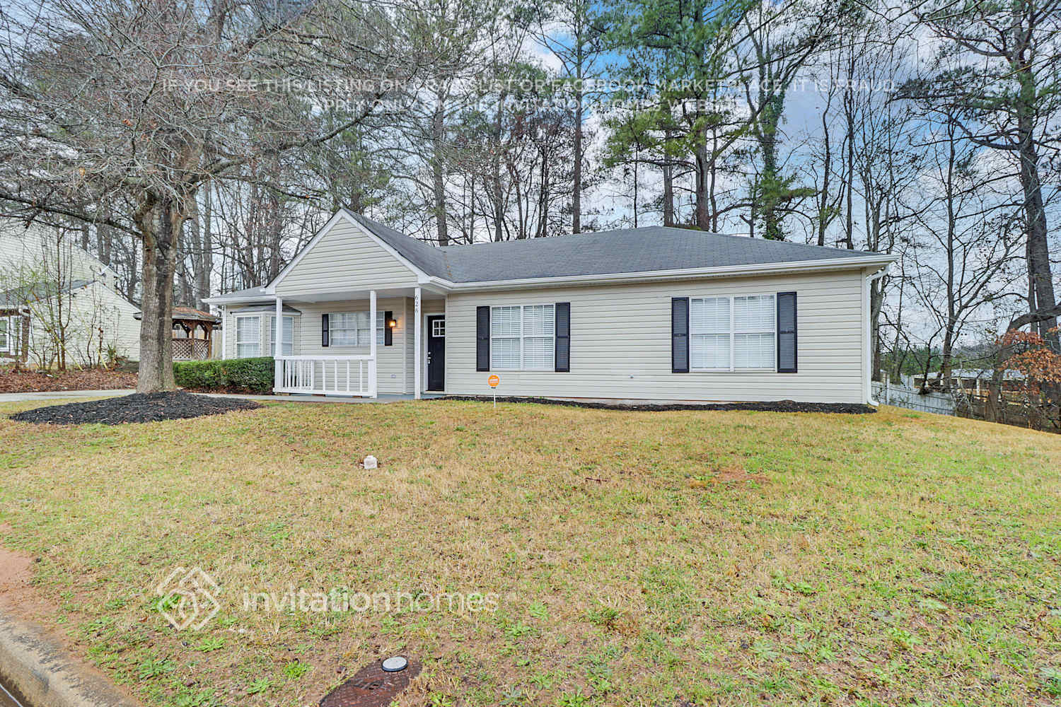 Building Photo - 626 Waynes Ct SE