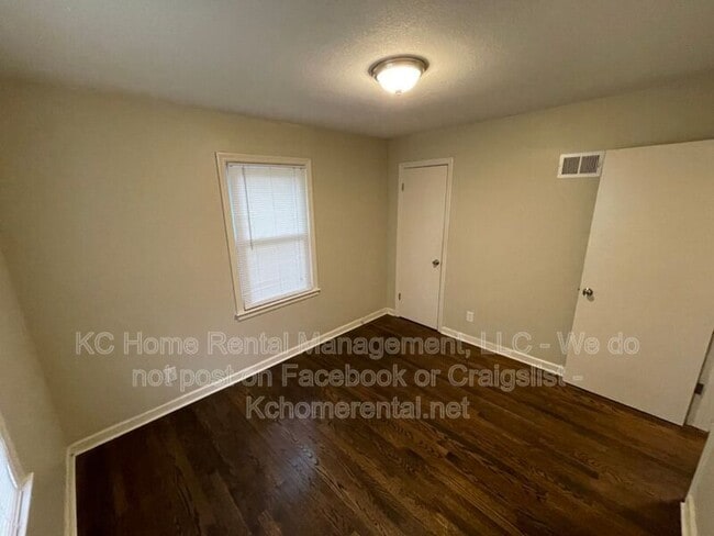 Building Photo - 5311 Reeds Rd